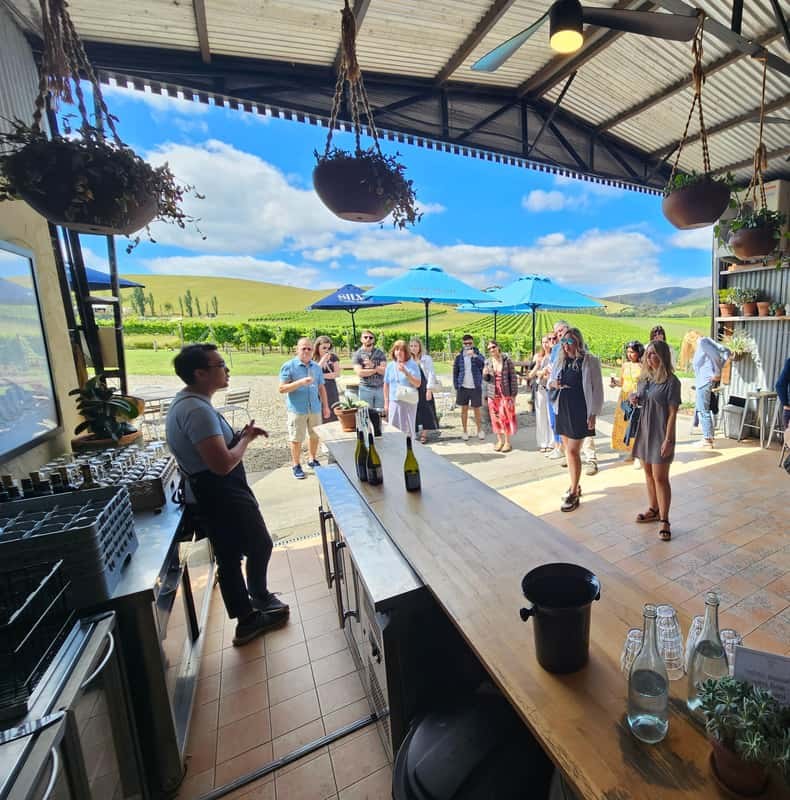 Melbourne: Yarra Valley Wine, Gin, Whisky and Chocolate Tour